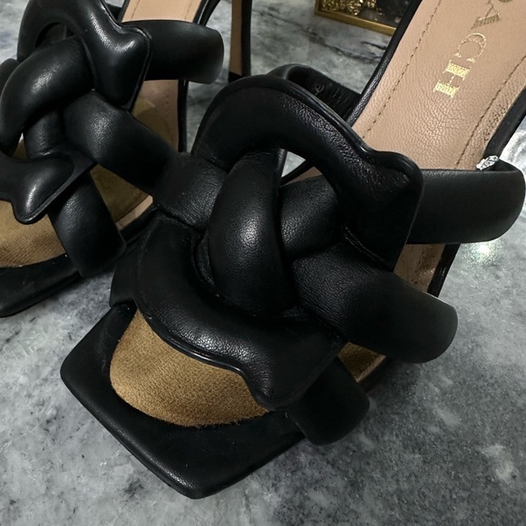 Coach stiletto sandals sz. 6.5 - Picture 2 of 10